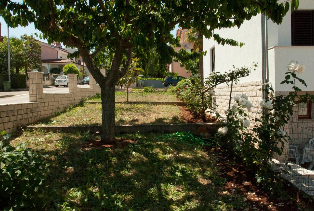 David'S Place Porec Exterior photo